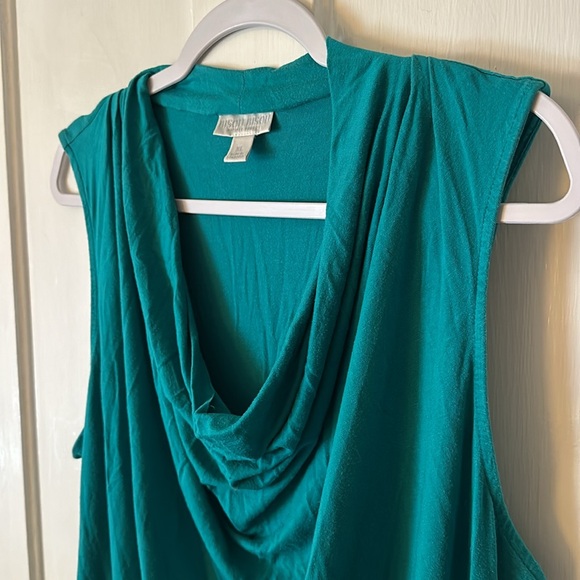 BISSOU BUSSOU woman’s top. - Picture 3 of 4